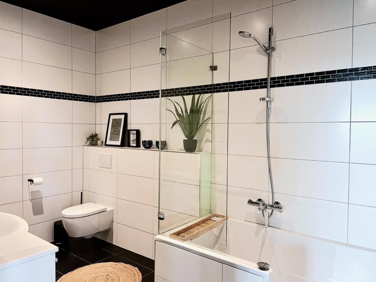 Luxapart Eifel Mit Privater Sauna Harscheid Exteriör bild