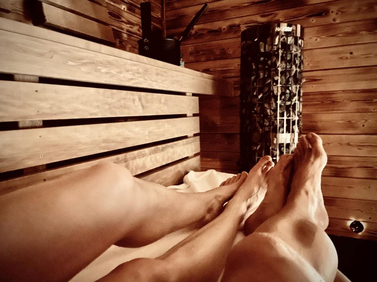 Luxapart Eifel Mit Privater Sauna Harscheid Exteriör bild